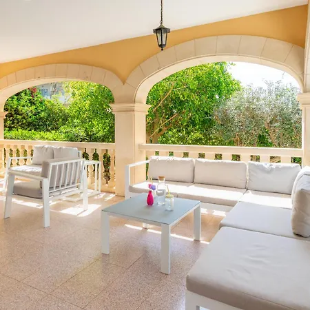 Villa Tossals *